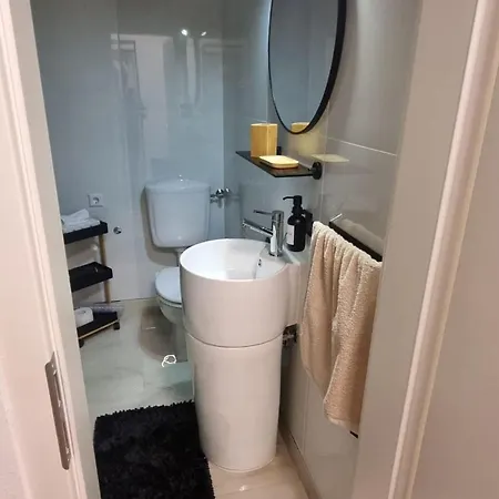 Apartament Am Berg Grünstadt