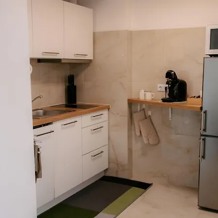 Am Berg Apartament Grünstadt